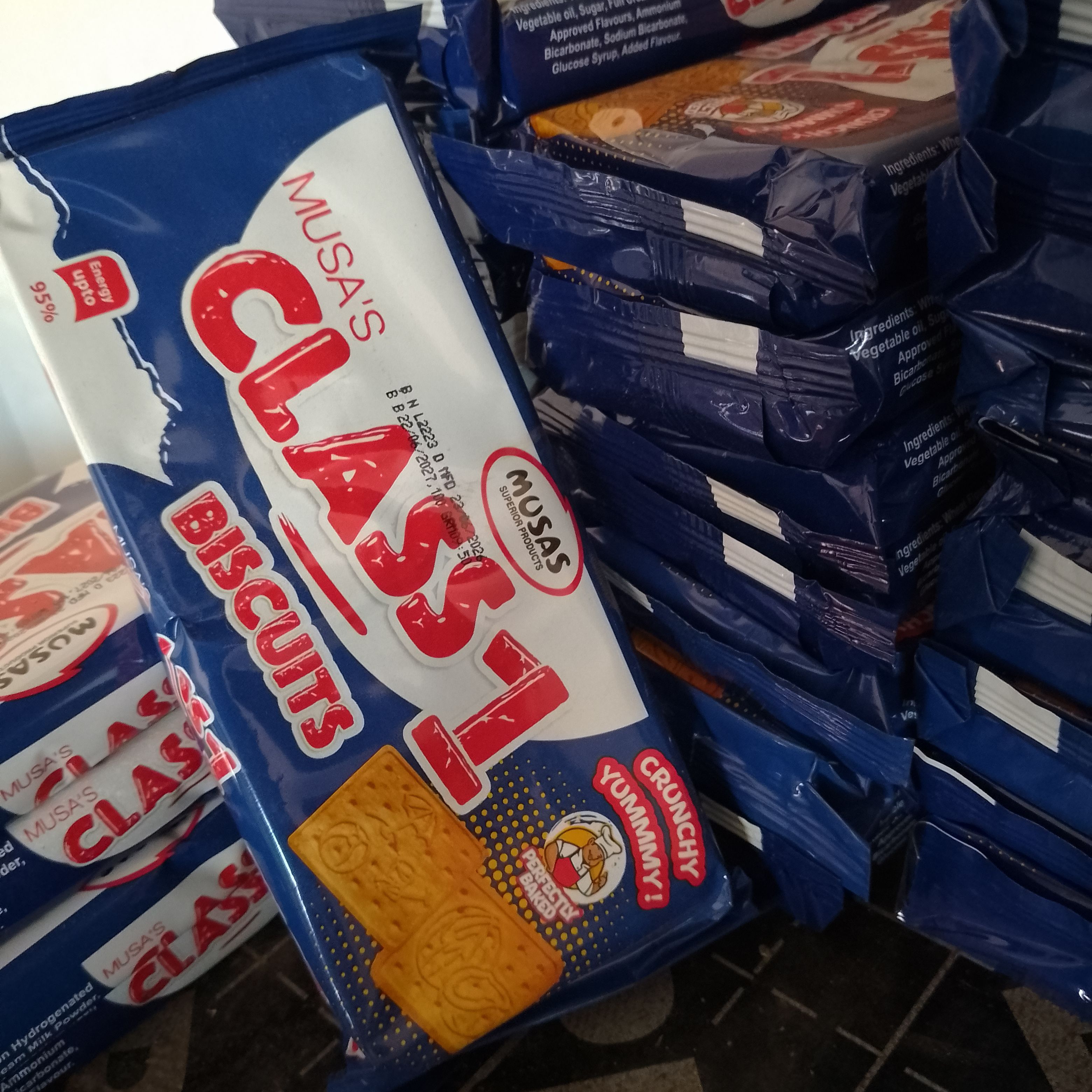Class1 ( Biscuits)